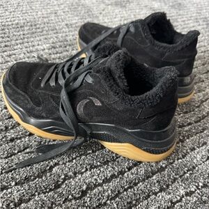 Black and Tan Sneakers with Fleece Lining